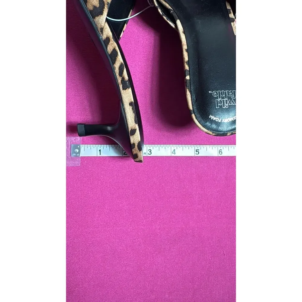 Wild Fable Leopard Print Slide Sandals Women’s Memory Foam Open Toe Size 9 1/2 - Picture 2 of 4